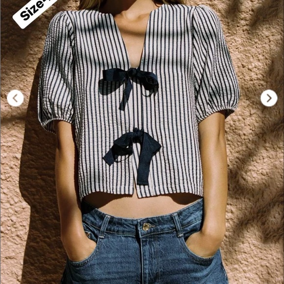 Zara Blue and Cream Striped Blouse - Picture 6 of 6